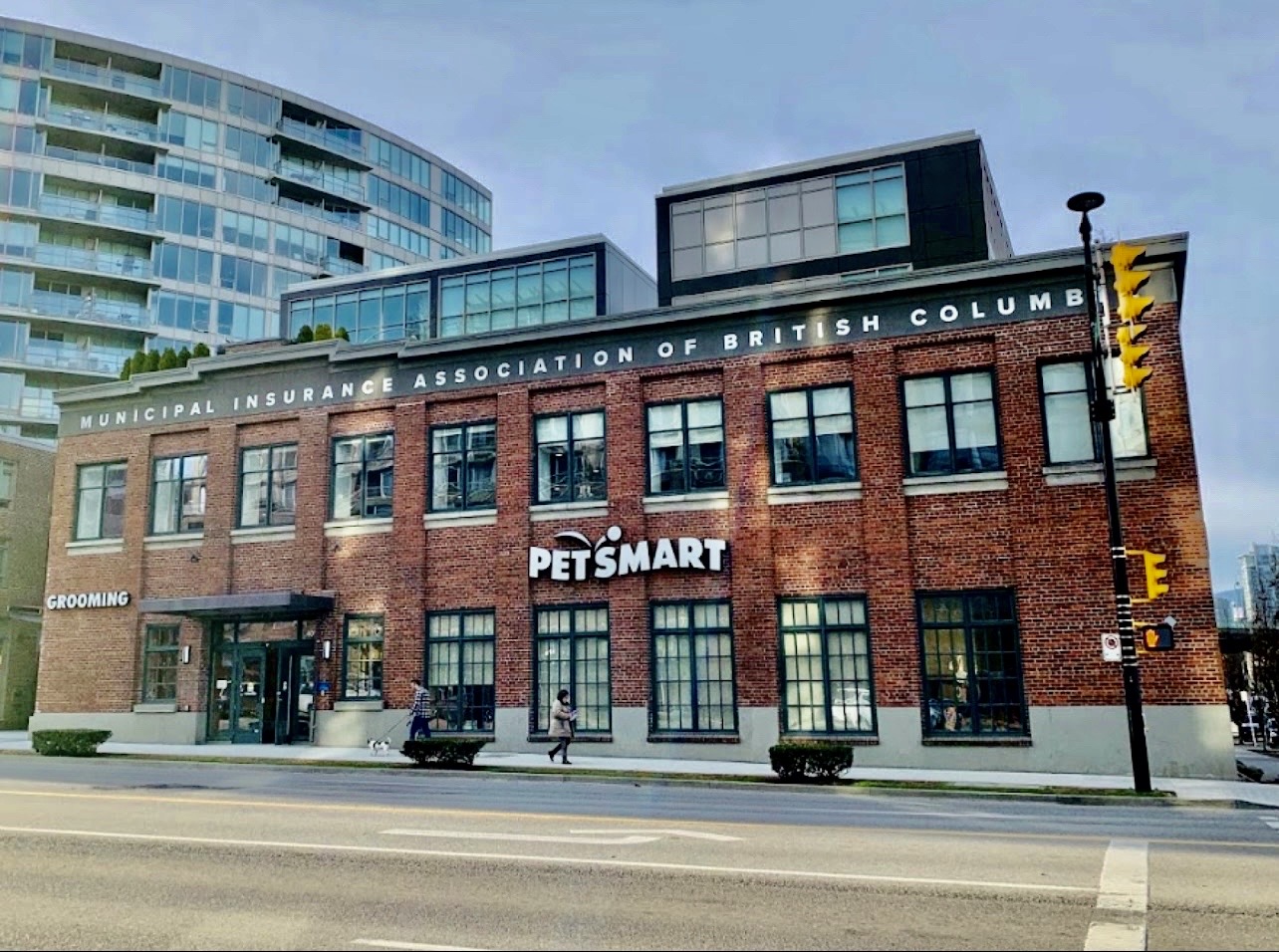 PetSmart Vancouver Storm Electric Ltd.